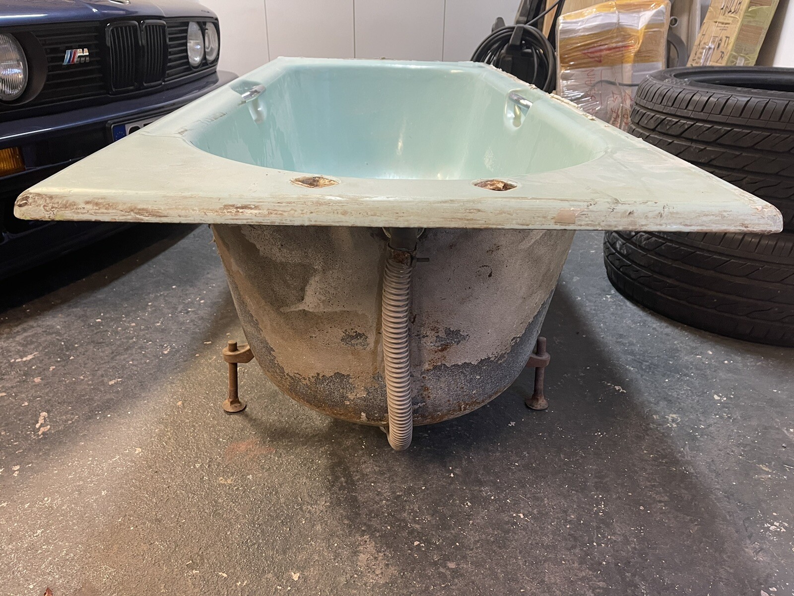 Cast Iron Bath 1700x720 eBay