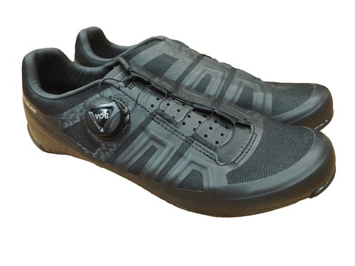 PEARL IZUMI Shoes Men display picture 1