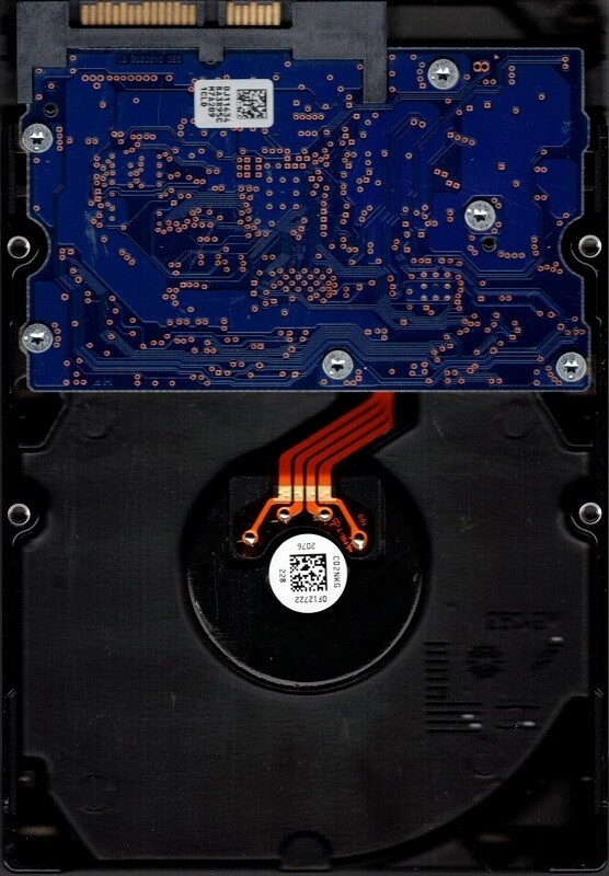 Hitachi HDS723020BLA642 MAC: 655-1727B P/N: 0F16980 MLC: MNR6P0  