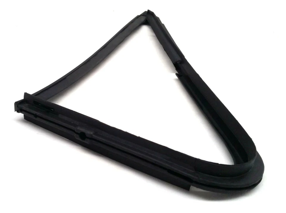 PAR DE BORRACHA FORD CONSUL CORSAIR CORTINA MK1 4 DR SEDAN ABERTURA FRONTAL 1/4 JANELA - Imagem 2 de 3