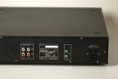 KENWOOD GE-77E 14-Band Stereo Graphic Equalizer Operation KENWOOD GE-77E 14-Band Stereo Graphic Equalizer Operation