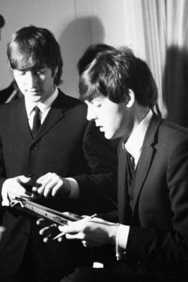 John Lennon and Paul McCartney  1960s 4x6 photo 