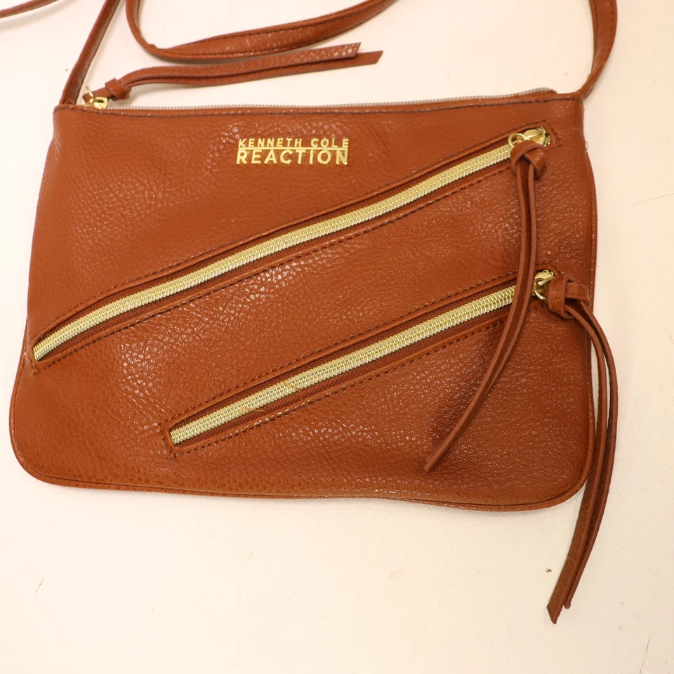 Bolso Bandolera Kenneth Cole Reaction M Marrón Imitación Guijarro Cuero Cremallera Ajuste Foto 2 de 4