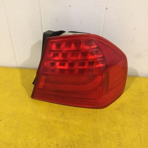 2009 2010 2011 BMW 3 Series Sedan Right Passenger Side Partial LED OEM - 第 1/10 張圖片