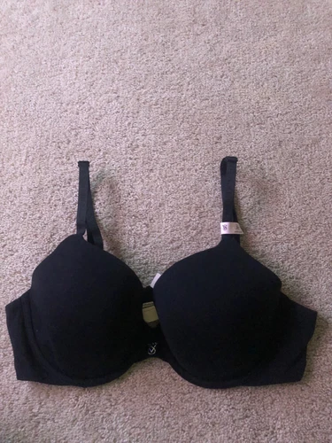 victorias secret t shirt lightly lined full cover black bra with rhinestones 36C