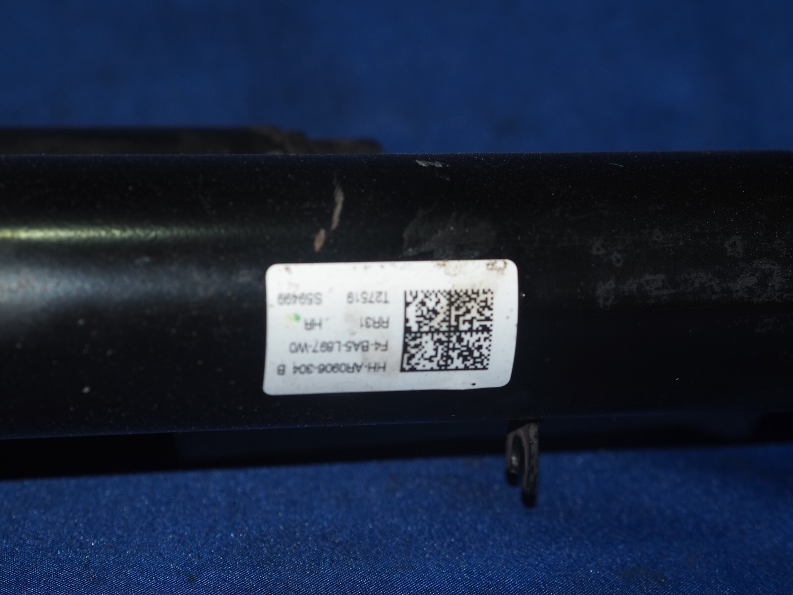 *LEAKING* 2018-2024 Rolls Royce Cullinan Rear Right Air Suspension Shock Strut