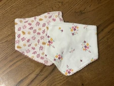 Bloomin’ Baby By Catherine Malandrino BabyGirl Bibs | Set Of 2 Pieces | NEW