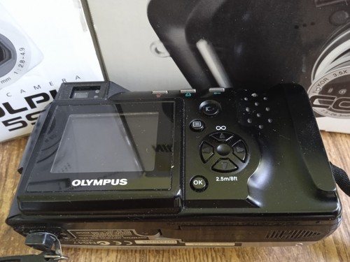 π° Olympus Camedia C-960 Zoom Digital Camera  1.3MP with Memory card Tested - Picture 8 of 14