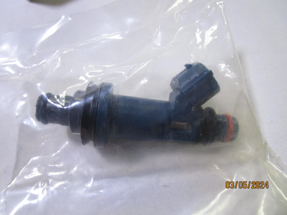 Fuel Injector-Auto Trans BWD 67140 - Image 2 of 4