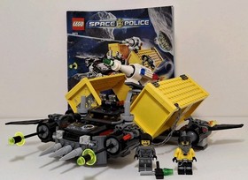 Lego Space Police III Truck Getaway Set 5972 With Minifigures MISSING 1 PART