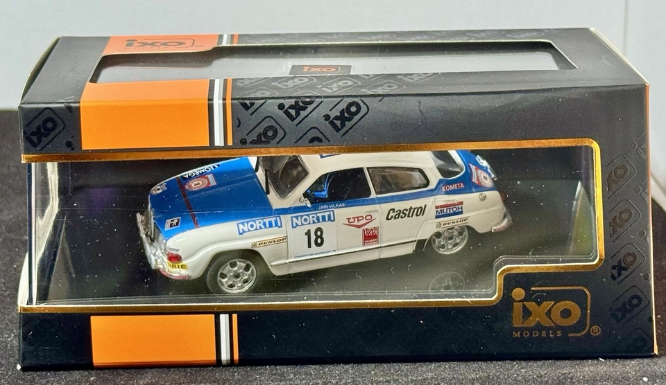 SAAB 96 V4 #5 RALLY 1000 LAKES 1976 S.LAMPINEN-J.MARKKANEN IXO RAC378A 1:43 - Immagine 2 di 4