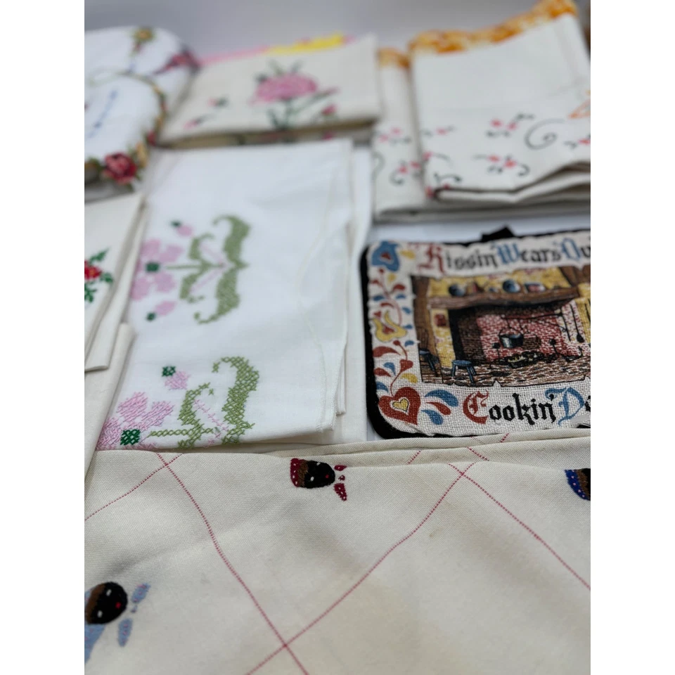 Lote de 2 juegos de fundas de almohada bordadas vintage pañuelos toallero de cocina bache Foto 3 de 4