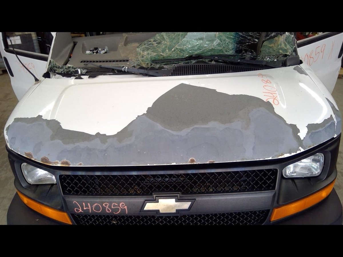 LOCAL PICKUP ONLY) Hood Fits 03-23 EXPRESS 2500 VAN 1592651