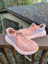 HOKA ONE ONE Rincon 3 Womens 6 B Running Shoes Coral Peach Lightweight Cushion