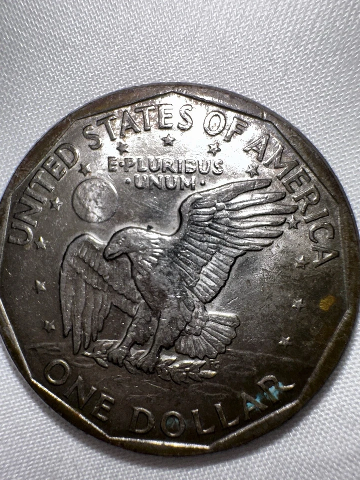 Moneda de un dólar 1979 D Estados Unidos Susan B. Anthony Foto 2 de 2