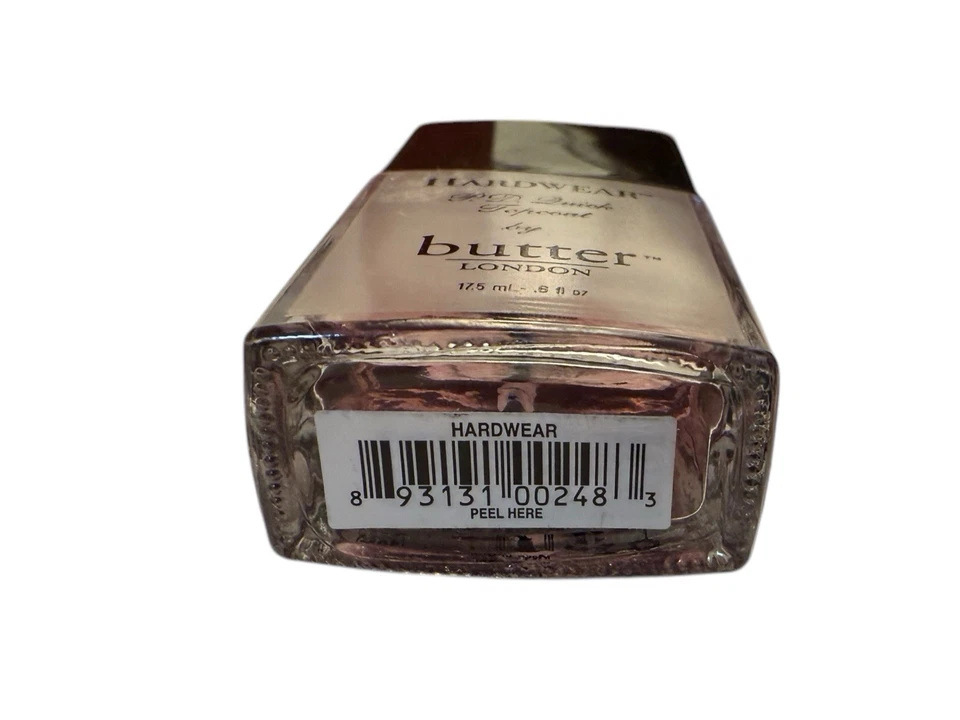 Base de uñas Butter LONDON capa base impecable y capa superior rápida PD talla completa Foto 4 de 4