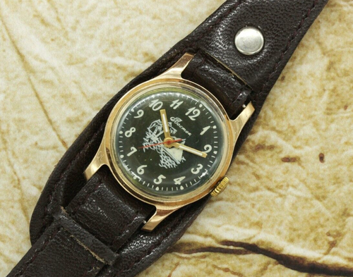 Pequeño Reloj Vostok Vintage con Movimiento ZIM 2602 15 Joyas Reloj Mecánico - Imagen 2 de 12