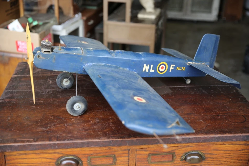 Vintage gas powered control line airplane Forster Engine wood not cox Parts - Image 2 of 4