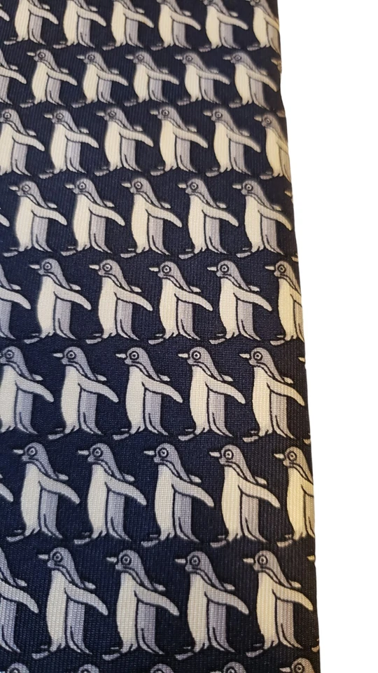 Corbata St Michael de Marks & Spencer pura seda azul pingüinos Reino Unido caprichosa Foto 3 de 4