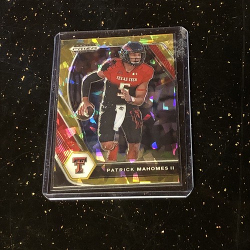 2021 Panini Prizm Draft Picks - Patrick Mahomes II #7 Gold Ice Prizm - Picture 2 of 11