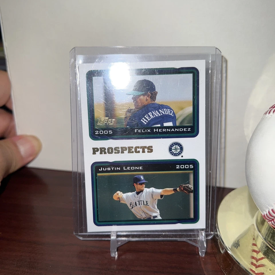 Felix Hernandez Signed Baseball Lot 2007 UD Premier Gold Auto /25 Mariners RC - Image 3 of 4