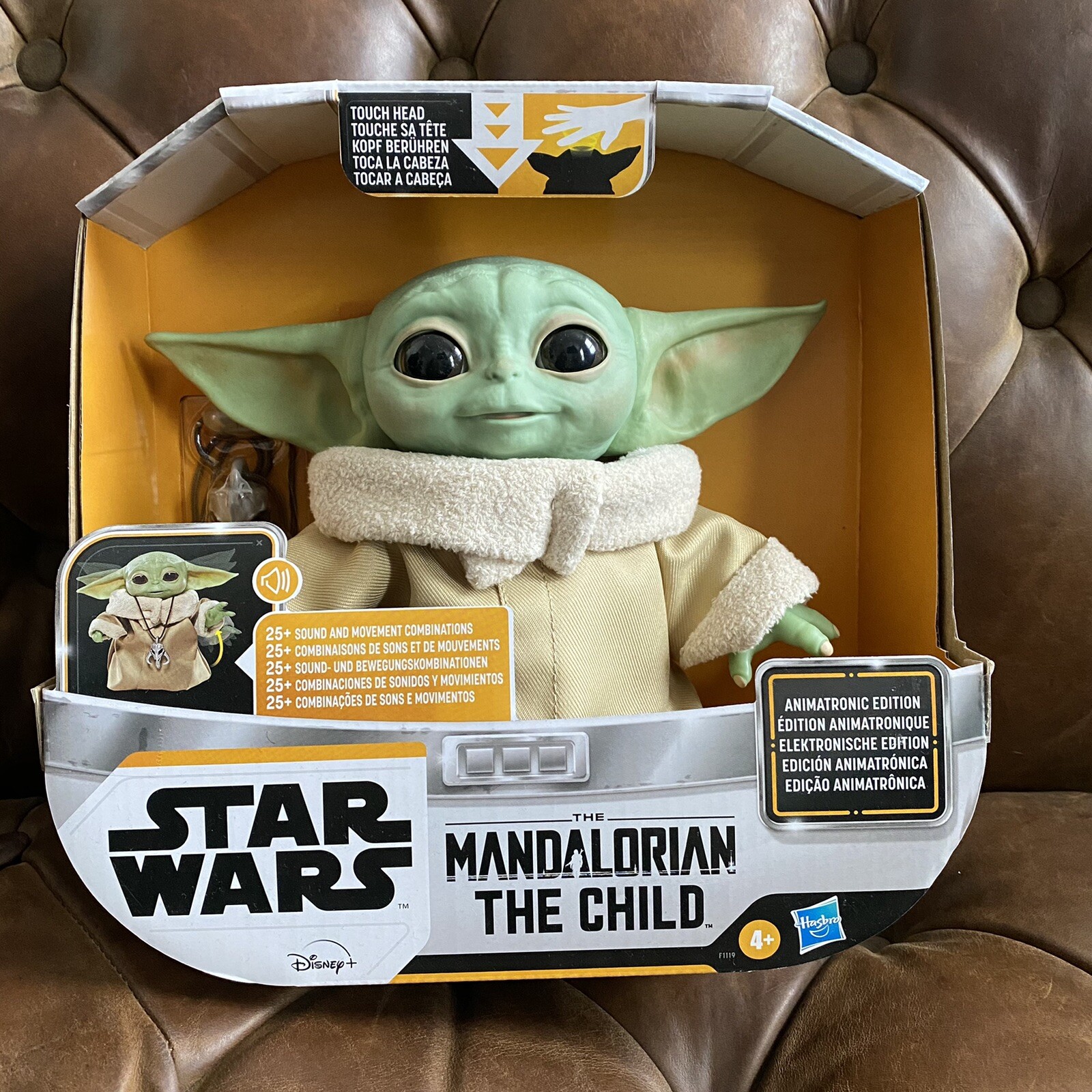 Hasbro Star Wars The Mandalorian The Child Animatronic Edition 7 2 Action Figure F1119 For Sale Online Ebay
