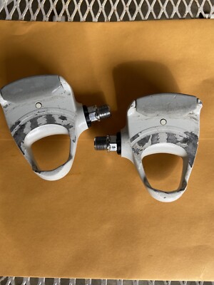 Pédalier 36T Vinty 1/8 sans clavette 130mm acier - noir - Le