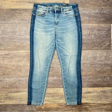 Blank NYC medium wash the reade crop skinny jeans size 30 B155