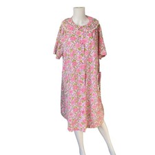 Vintage House Coat Colorful Bright Pink Purple Floral Short Sleeve