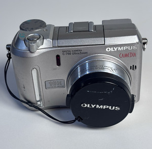 Olympus C 750 Ultra Zoom | eBay