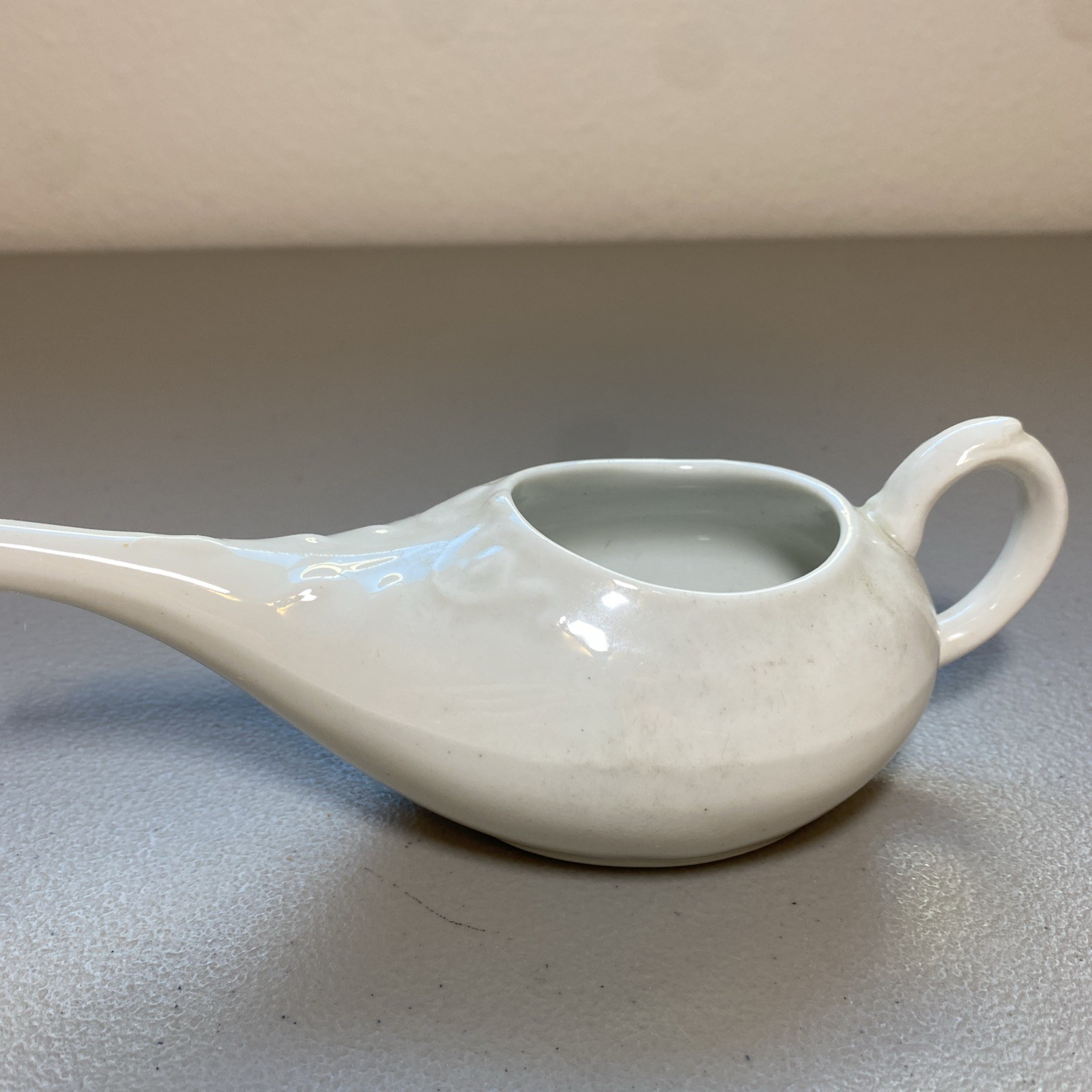 Vintage Antique Medical White Porcelain INVALID FEEDER / Hospital Infant Feeder