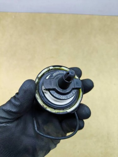 BMW 5 F10 Kraftstofftankdeckel 7222392 2.00 Diesel 2011 33116099