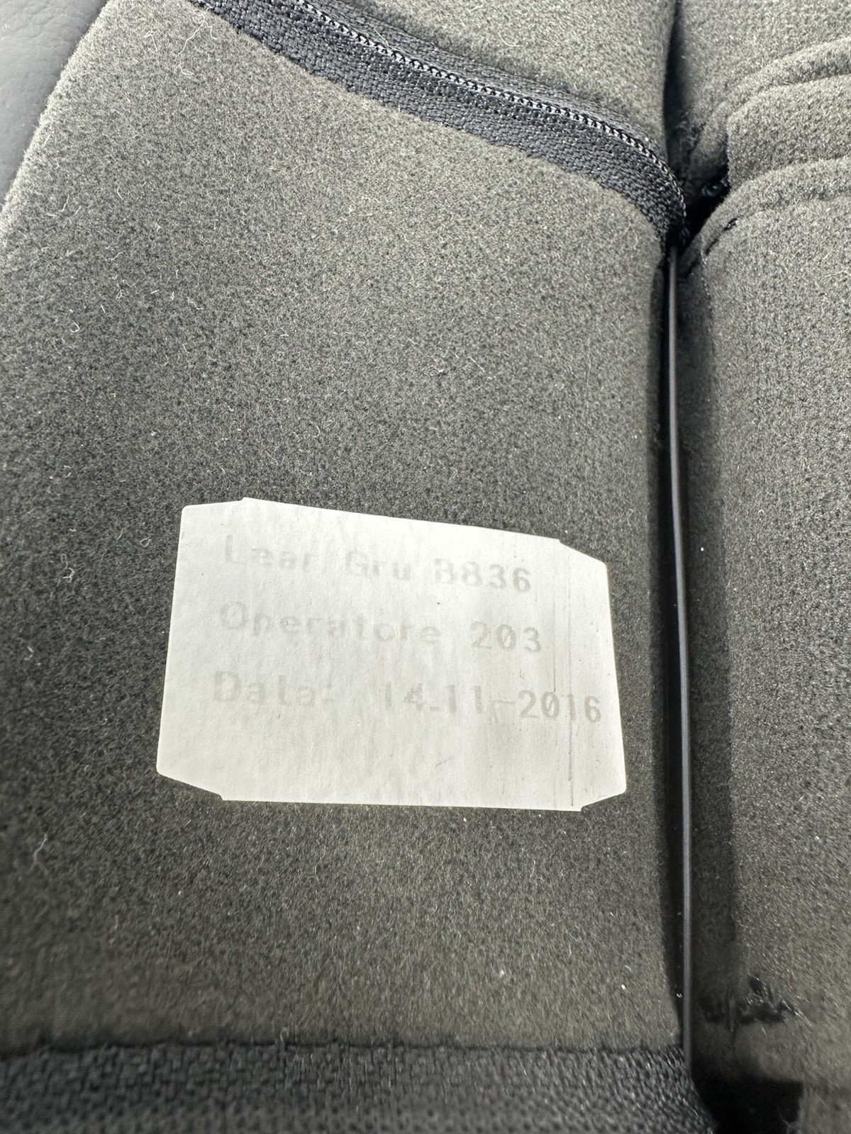 2014 -2024 MASERATI GHIBLI REAR SEAT CENTER HEADREST HEAD REST OEM BLACK LEATHER