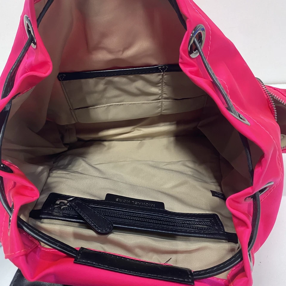 Mochila espaciosa lisa rosa Michael Kors para mujer Foto 4 de 4