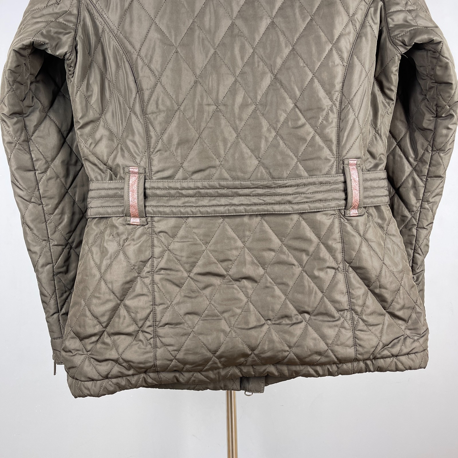 Barbour x Land Rover Women's “Clovencrag Quilt” Jacket – Size EU38 / UK 12 / US8 image 6