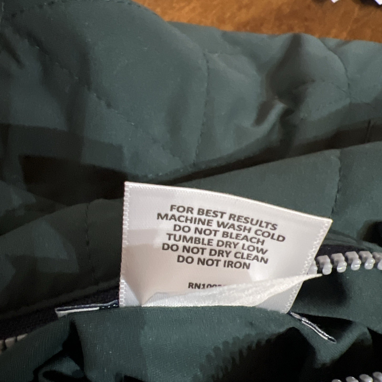 Peter Millar Thermal Block Reversible Quilted Per… - image 16