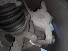 Etrier de frein Infiniti Q30