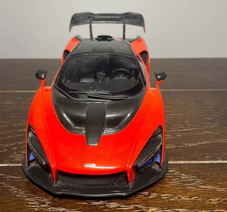 Modelo de coche Kyosho McLaren Senna escala 1:18 diecast resina naranja Foto 3 de 4