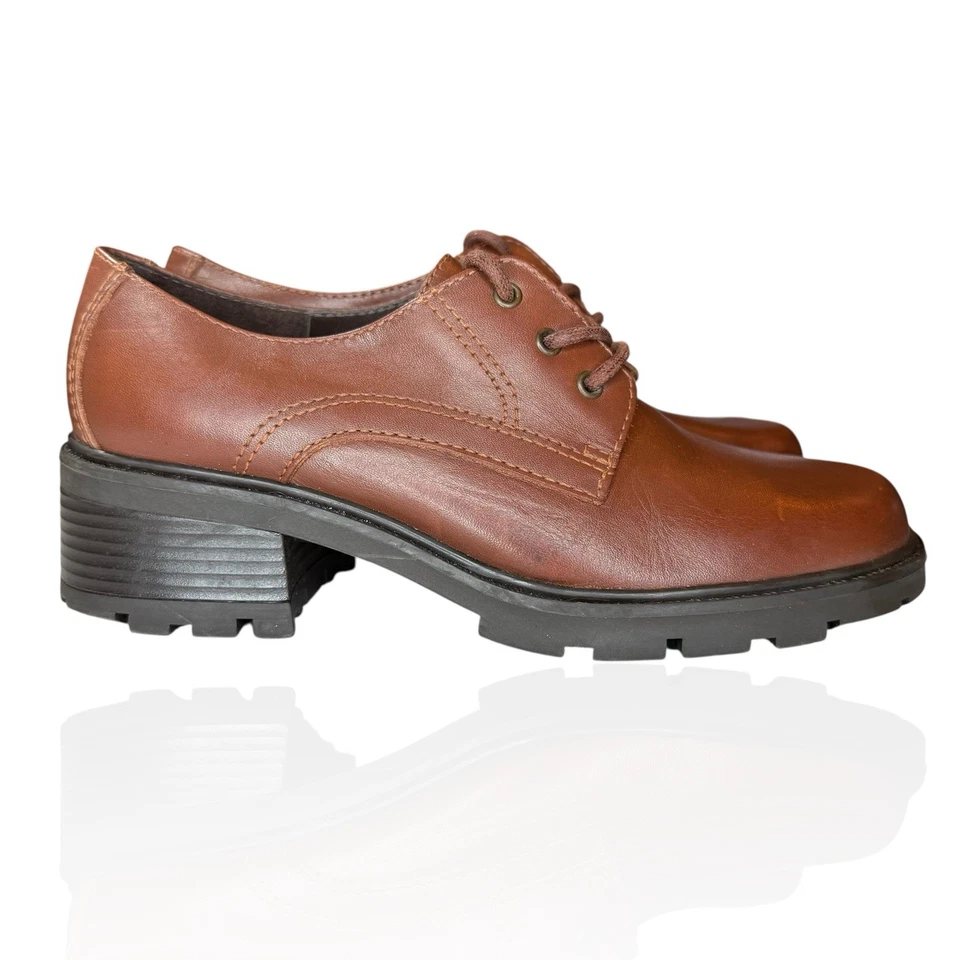 Zapatos Oxford Bass Marrón Cuero Tacón 6.5 Suela De Colección Años 90 Y2K Gruesos Foto 2 de 4
