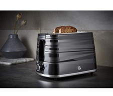 Swan Symphony 2 Slice Toaster 930W High Gloss Matt Finish Removable Crumb Tray