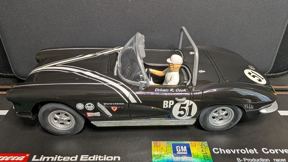 CARRERA EXCLUSIV 1/24 20487 CHEV CORVETTE 1962 B-PRODUCTION RACER-NEW IN BOX - image 2 of 4