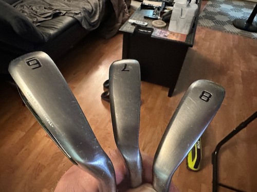 Cobra Darkspeed Adapt 2025 irons 6 thru A wedge senior flex MMT shafts. - Picture 9 of 11