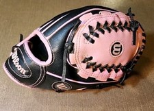 Wilson A200 Youth T-Ball Mitt GLOVE 10" Pink/Black Right Hand Thrower Preowned