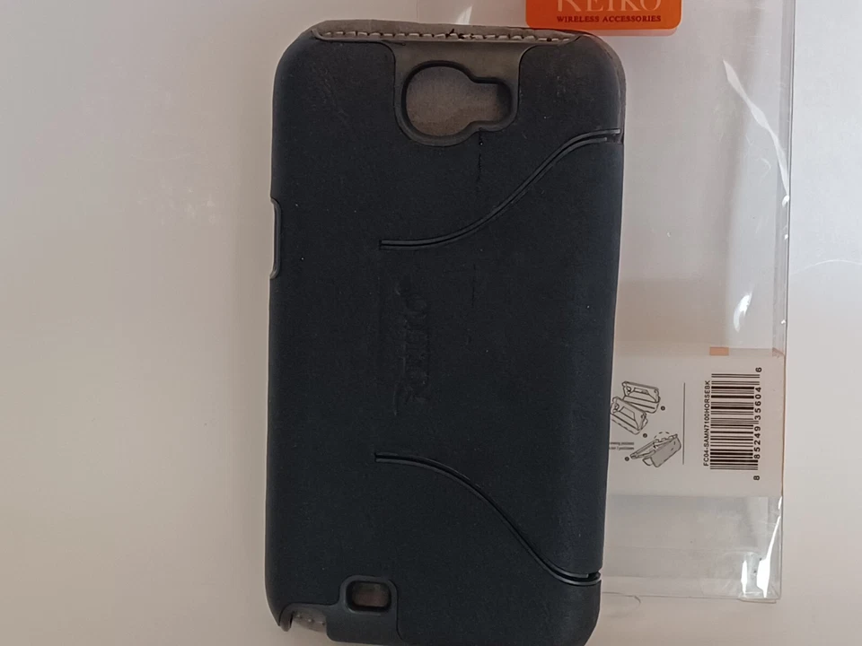 Чехол фитинг с магнитной застежкой Reiko FC20-NK521BL для Nokia Lumia 521 — черный - Изображение 2 из 4