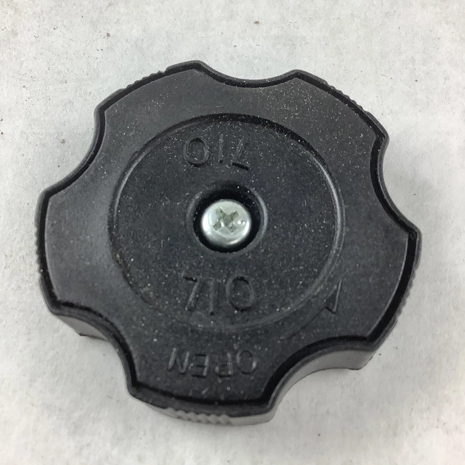 Tapa de llenado de aceite de motor BECK/ARNLEY 016-0122 para Chevrolet Sprint 85-88 Foto 2 de 3