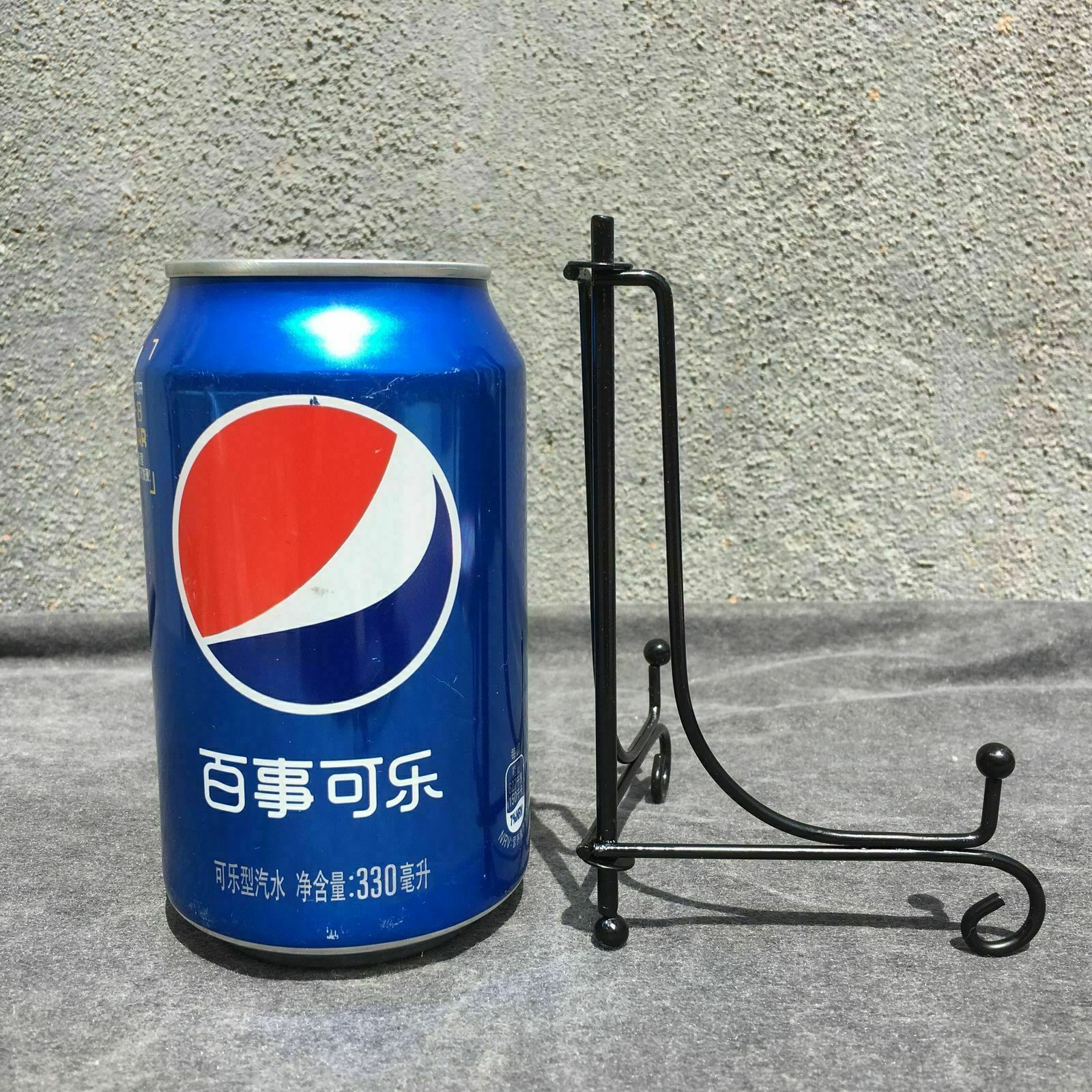 Foto 6 di 9
