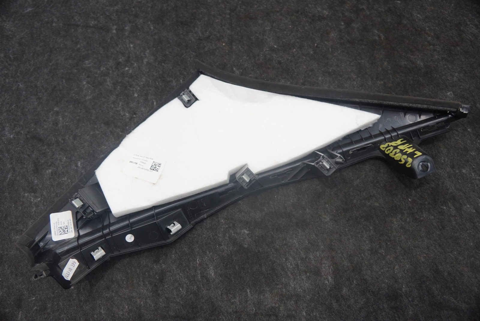Rear Left Interior D Pillar Quarter Trim Panel 4ML867245 Lamborghini Urus 2019