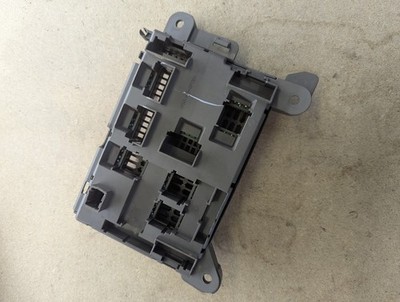 BMW X5 E70 X6 E71 Fuse Box Power Distribution Electrical Unit Rear 6931687