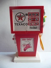 Vintage Texaco Fire Chief Plastic Toy Gas Pump by H-G Toys