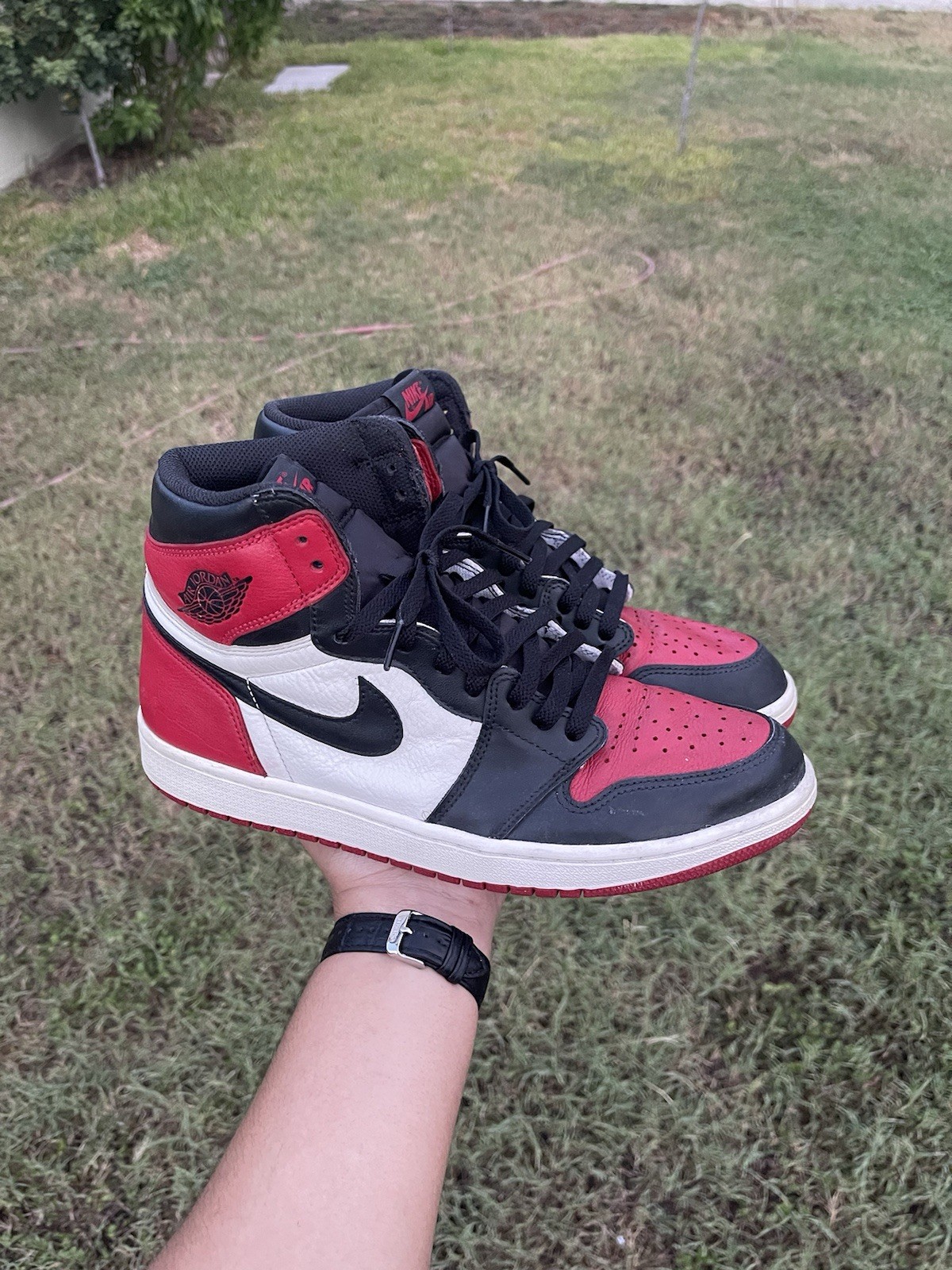 Air Jordan 1 Bred Toe Size 12